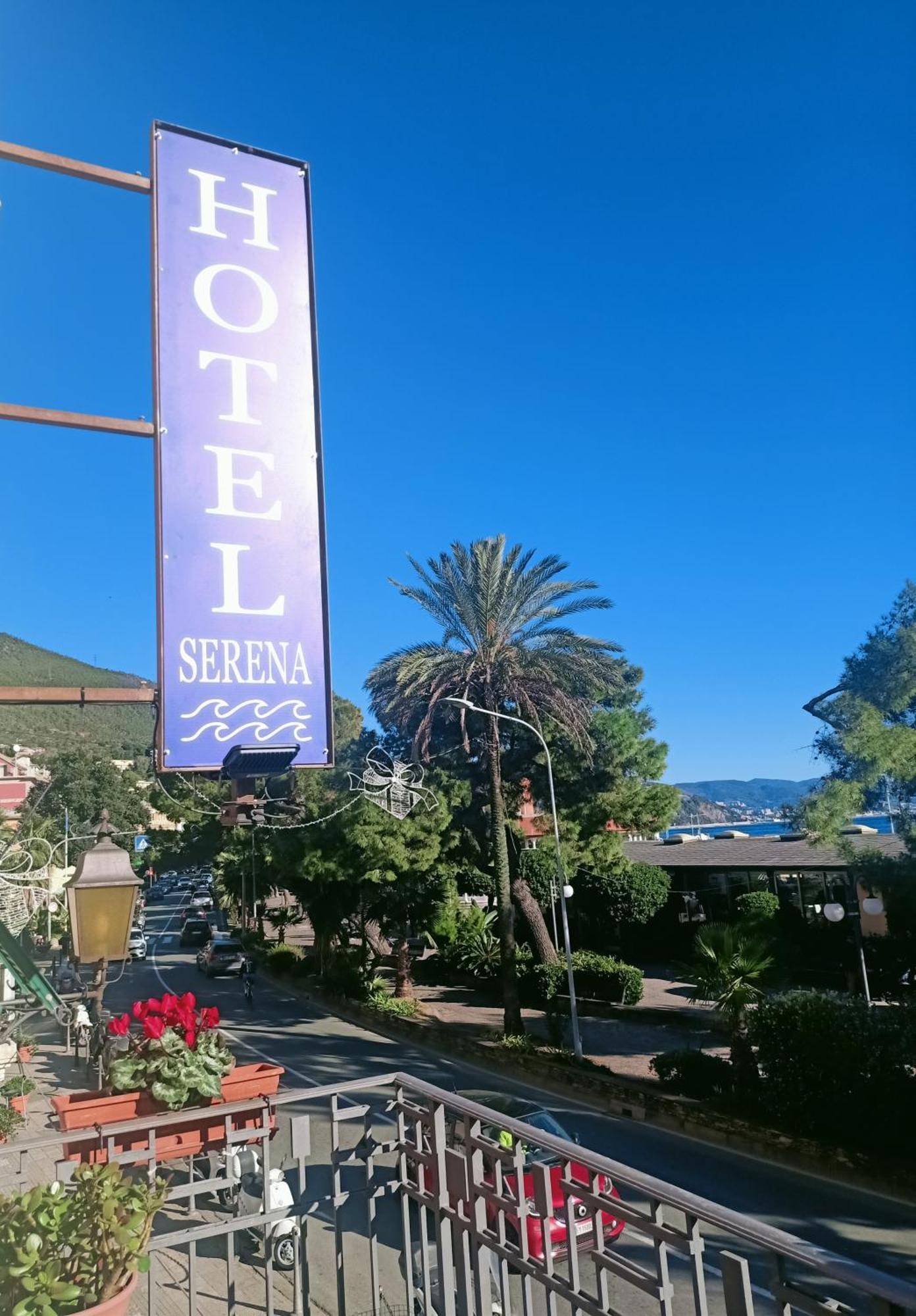 Hotel Serena Arenzano Exterior foto