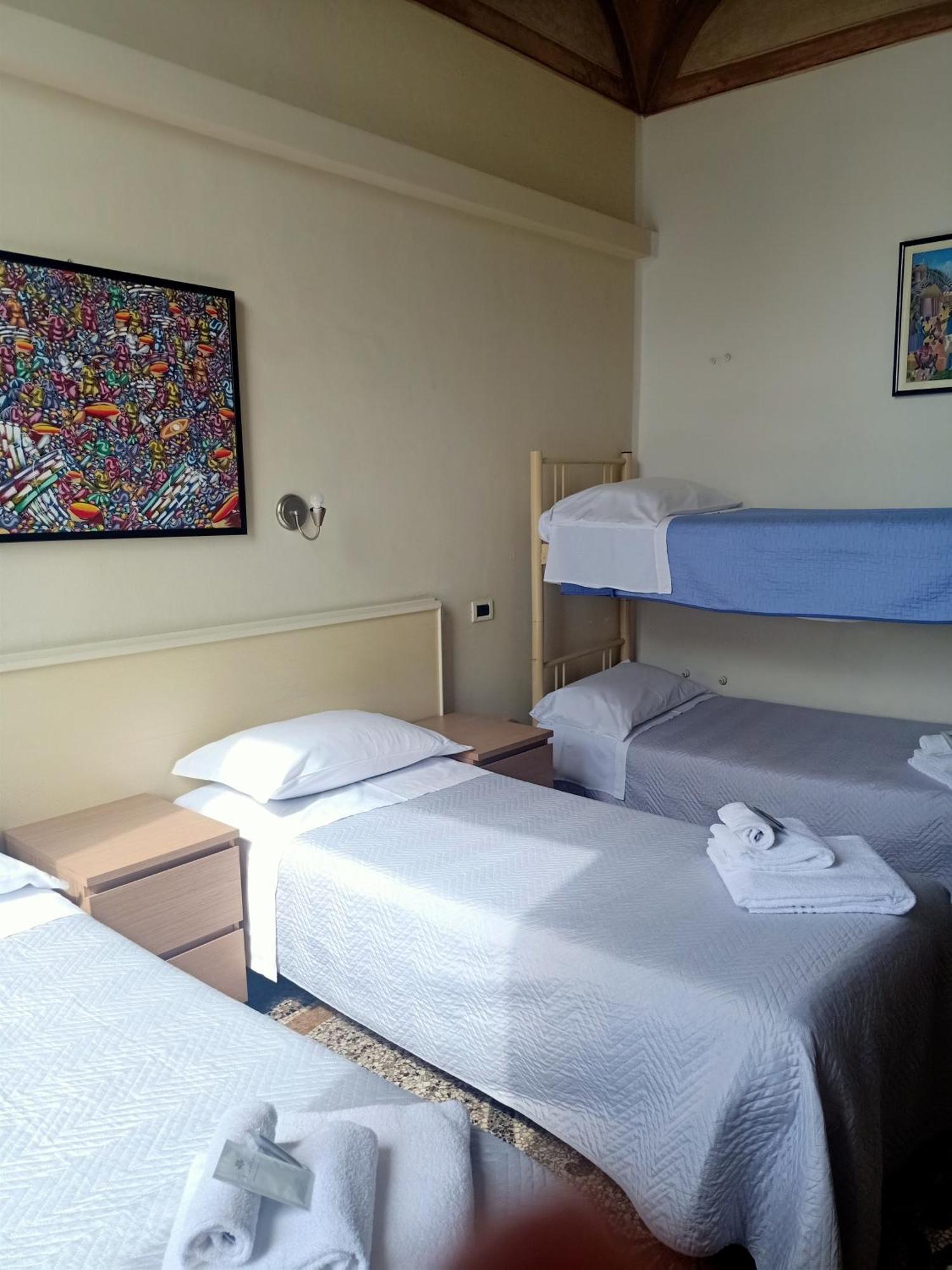 Hotel Serena Arenzano Habitación foto
